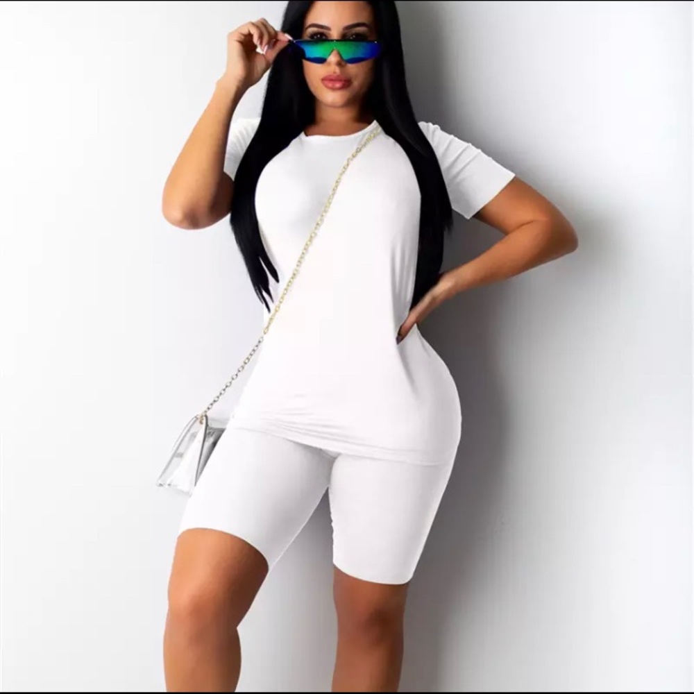 TWO PIECE BIKER SHORT SET